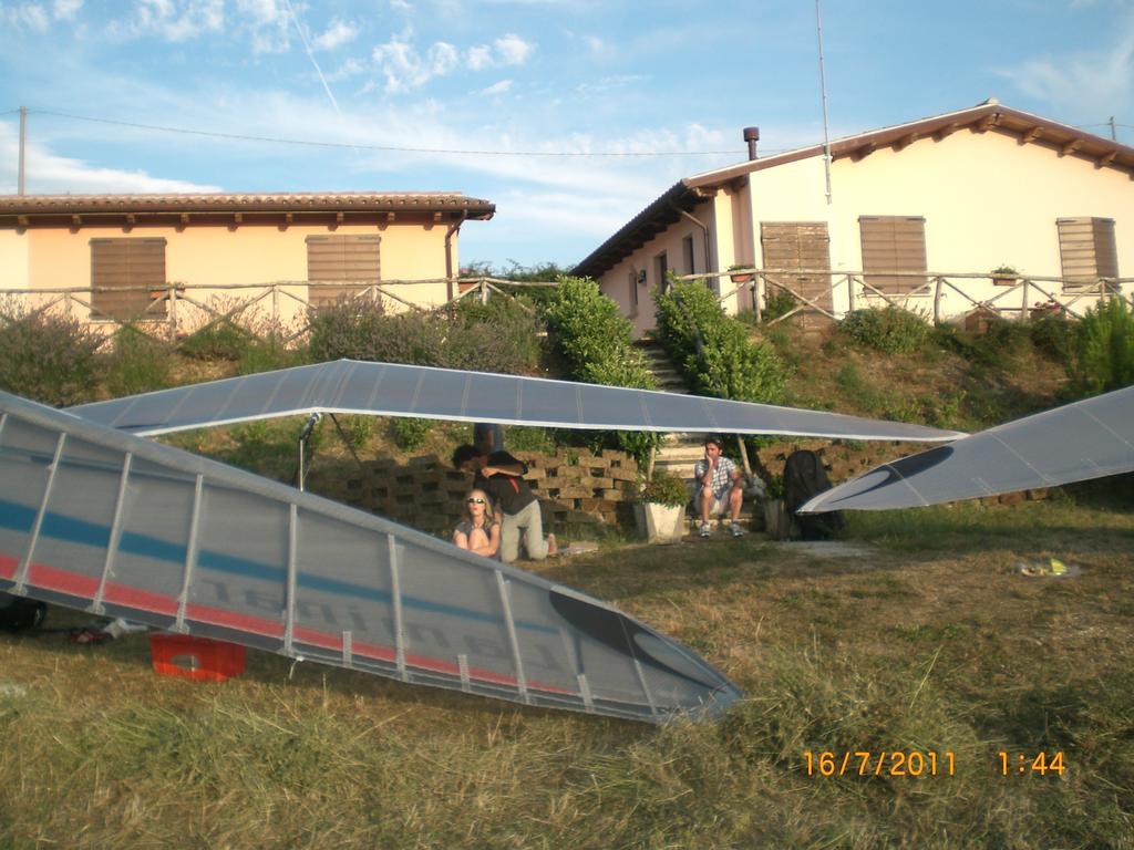 Santa Croce Βίλα Fossato di Vico Εξωτερικό φωτογραφία