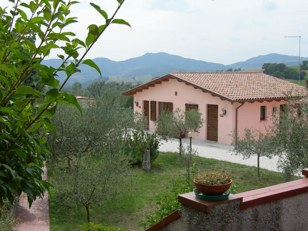 Santa Croce Βίλα Fossato di Vico Εξωτερικό φωτογραφία